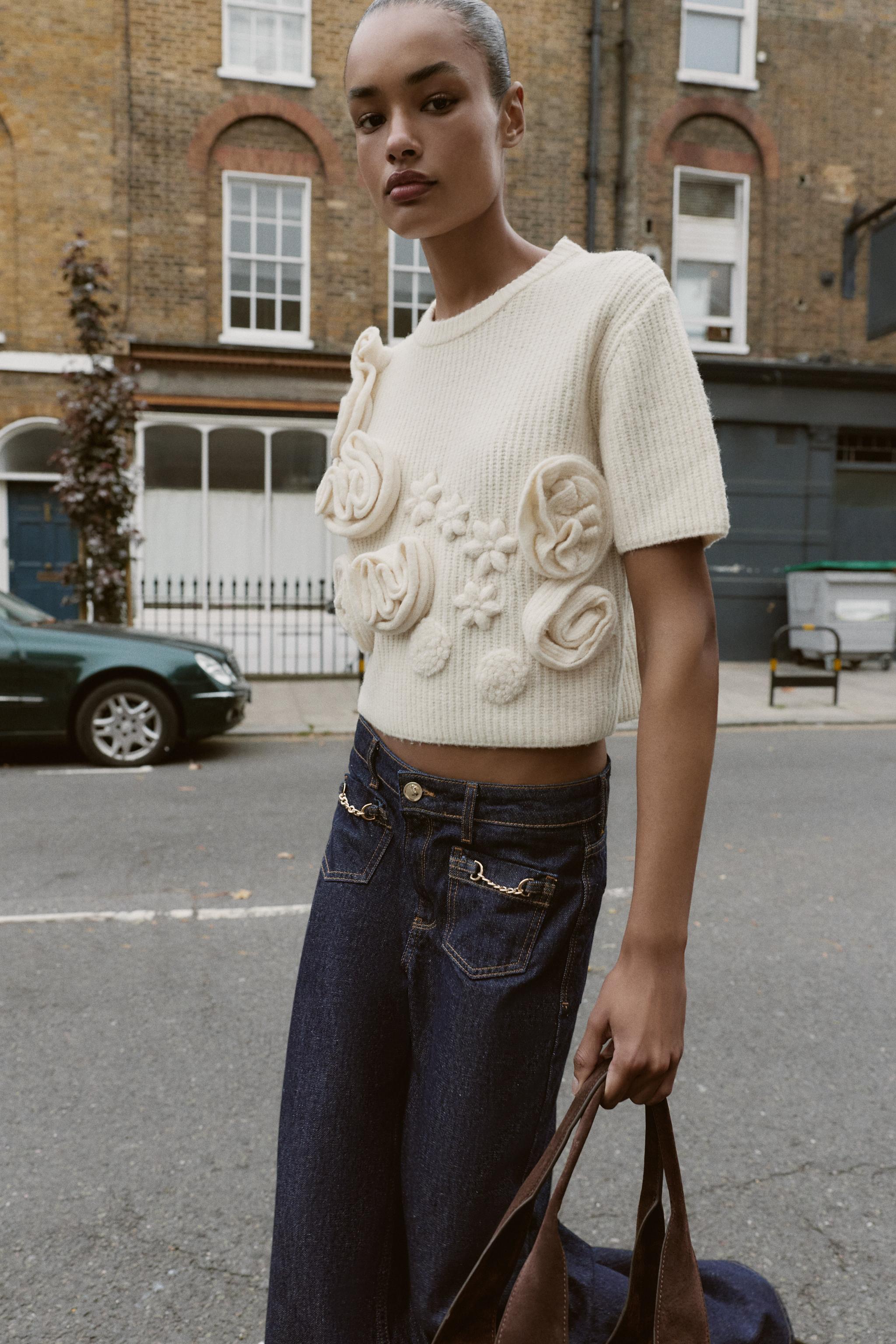 FLORAL TEXTURED KNIT JUMPER
